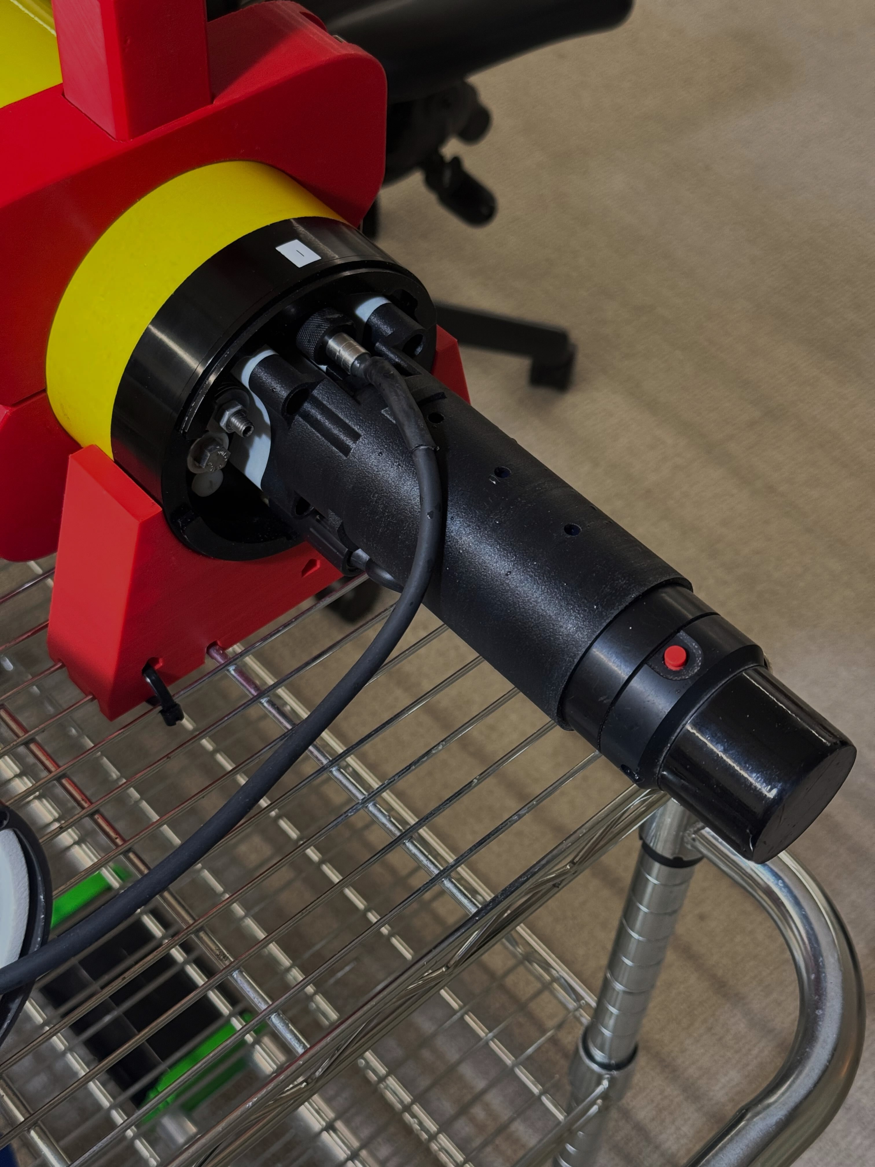 Detail of the mounted transceiver